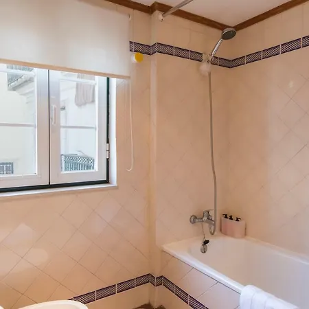 Cosy Alfama Apartment Lisbon Exterior photo